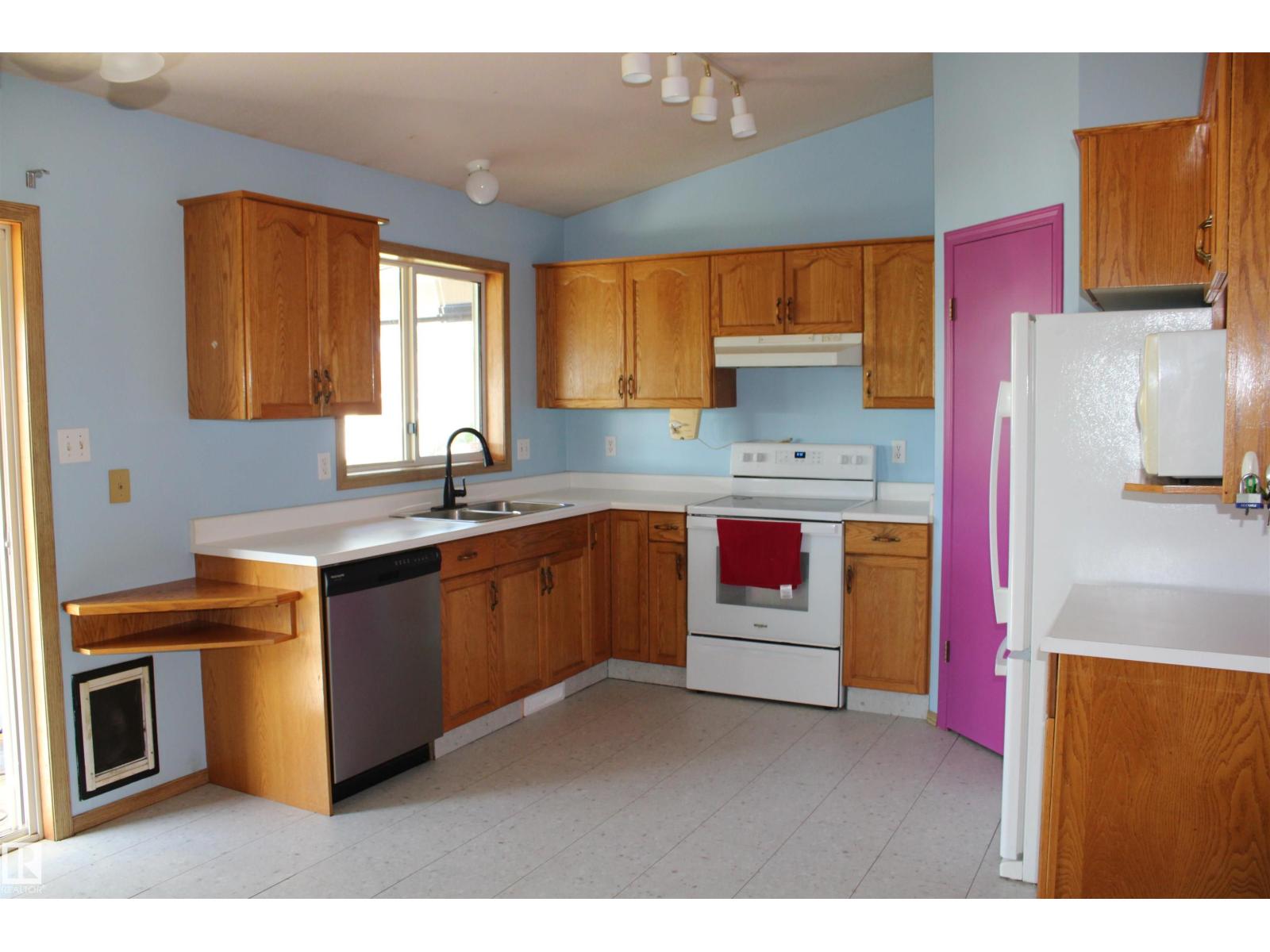 5135 55 Av Nw, Mundare, Alberta  T0B 3H0 - Photo 14 - E4501963