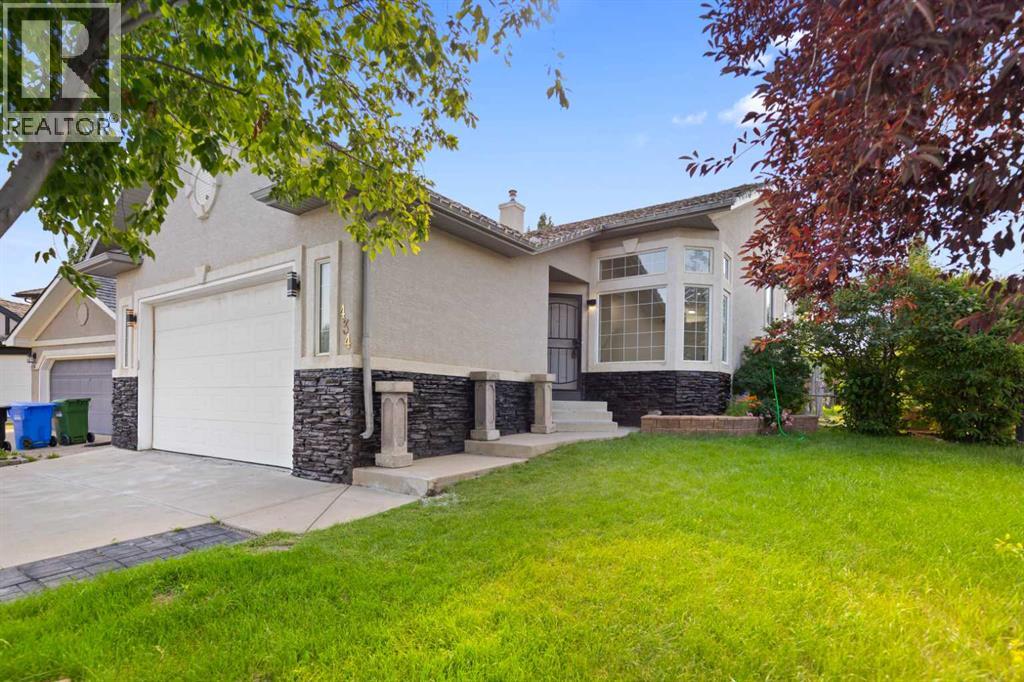 434 Harvest Grove Place NE, Calgary, Alberta  T3K 4T8 - Photo 4 - A2329734