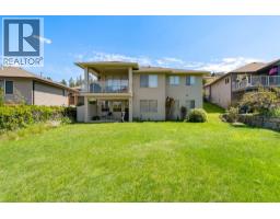 632 Arrowleaf Lane, Kelowna, British Columbia  V1W 4Y5 - Photo 3 - 10394302