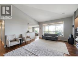 632 Arrowleaf Lane, Kelowna, British Columbia  V1W 4Y5 - Photo 9 - 10394302
