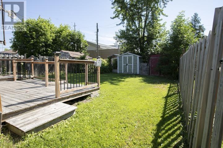 82 Cameron Ave, Sault Ste. Marie, Ontario P6B 4X2 - Photo 4 - SM261803