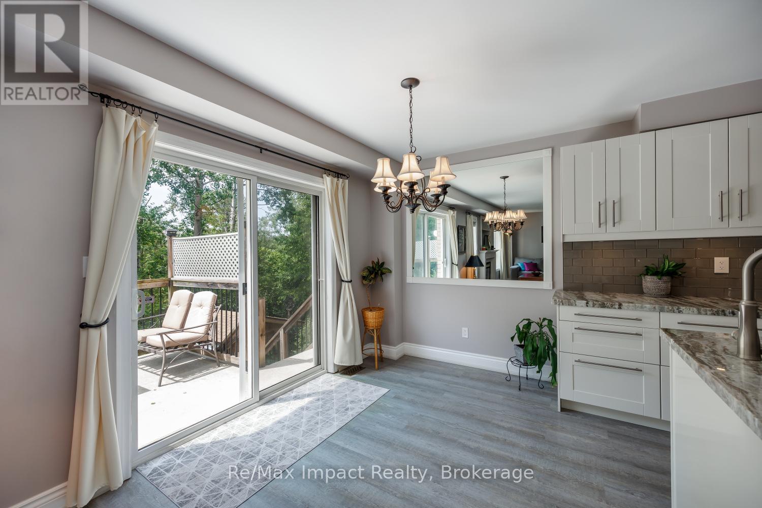 667 Brasswinds Trail, Oshawa, Ontario  L1K 2Z2 - Photo 7 - E13635606