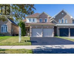 667 BRASSWINDS TRAIL, Oshawa, Ontario