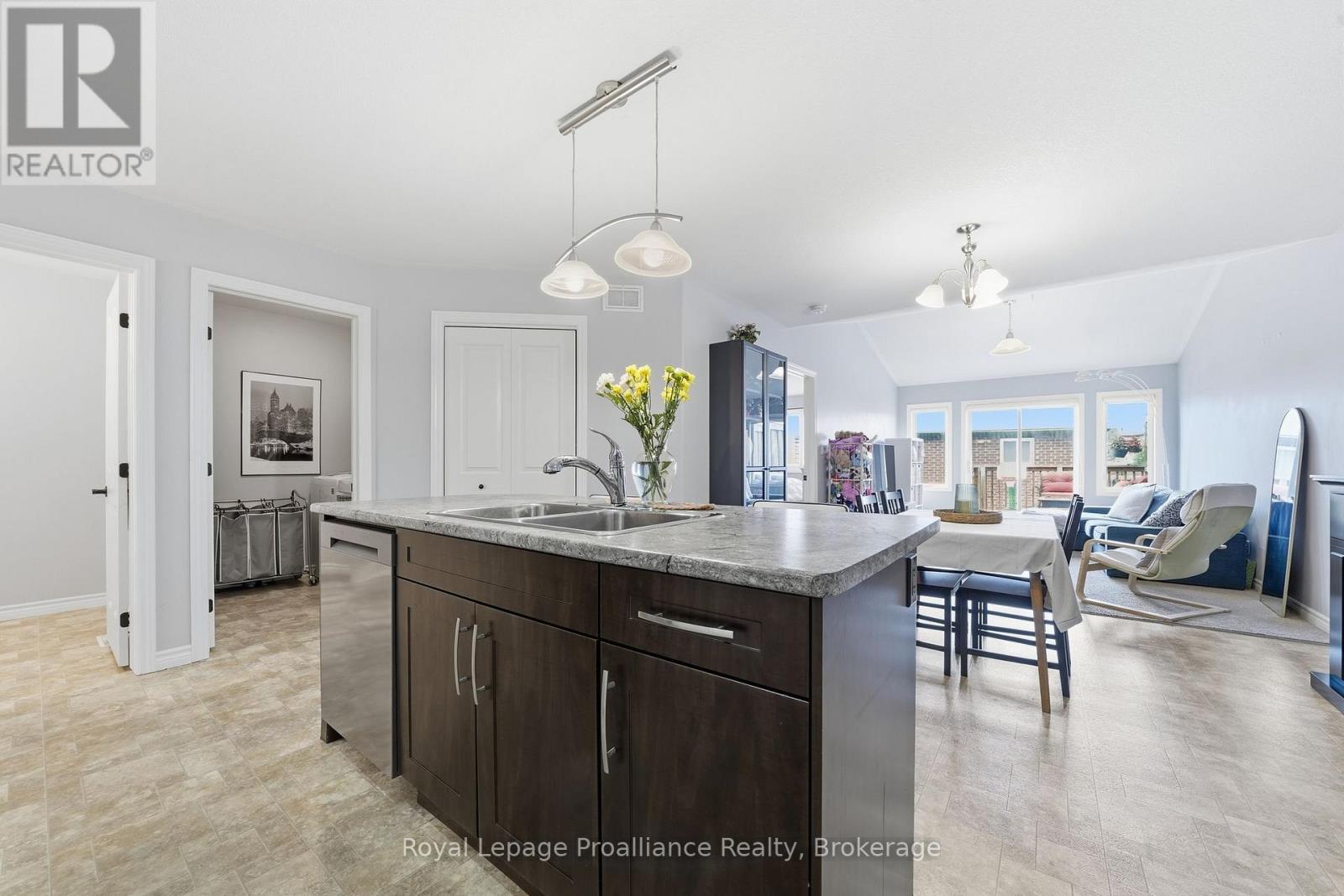 33 Chinook Street, Belleville, Ontario  K8P 0C6 - Photo 15 - X13635308