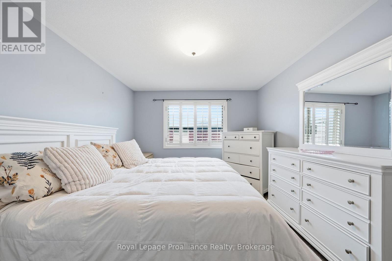 33 Chinook Street, Belleville, Ontario  K8P 0C6 - Photo 25 - X13635308