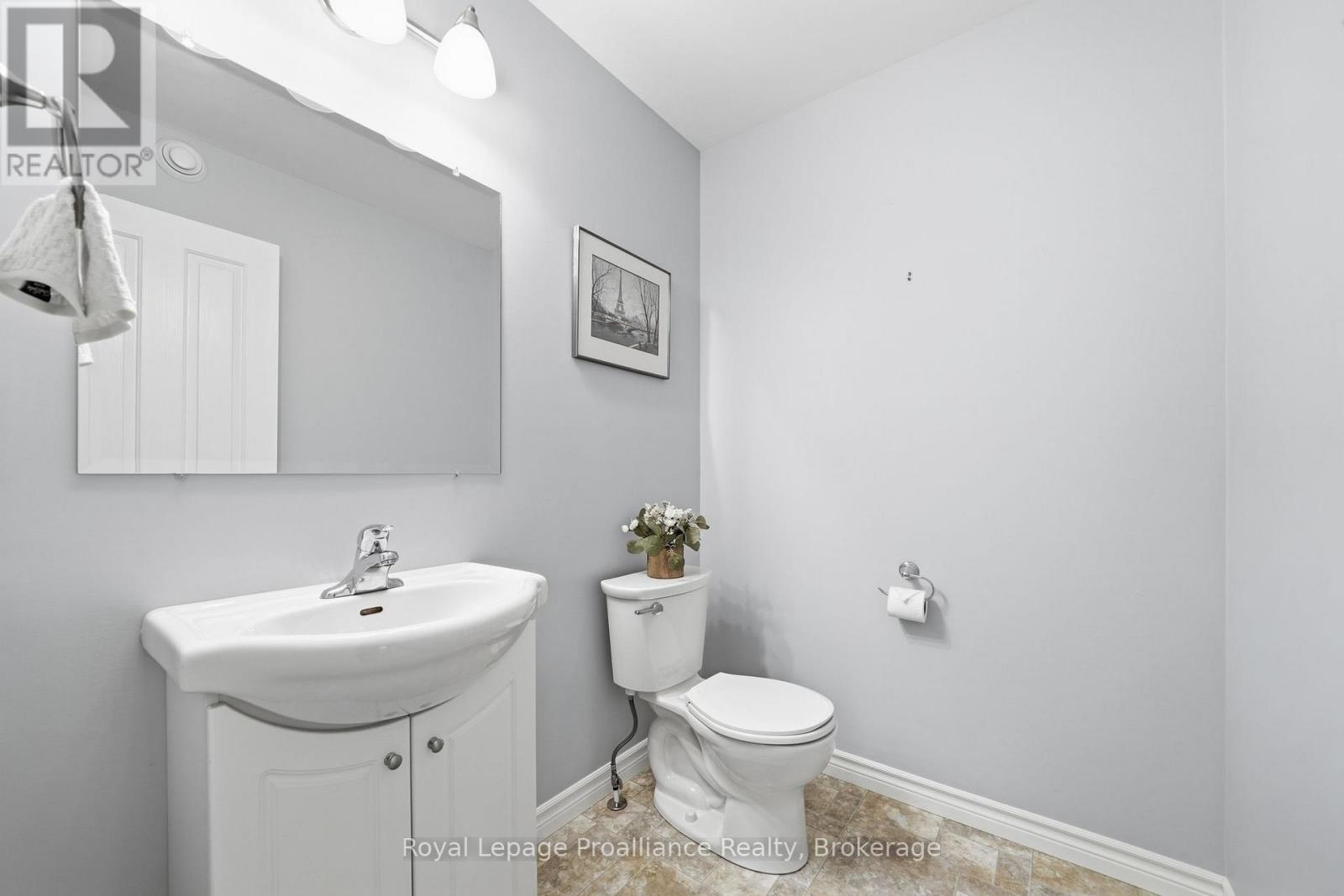33 Chinook Street, Belleville, Ontario  K8P 0C6 - Photo 30 - X13635308