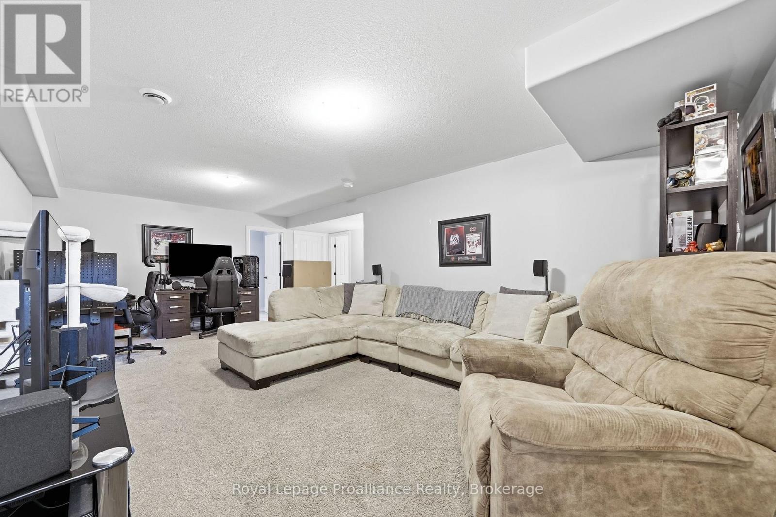 33 Chinook Street, Belleville, Ontario  K8P 0C6 - Photo 32 - X13635308