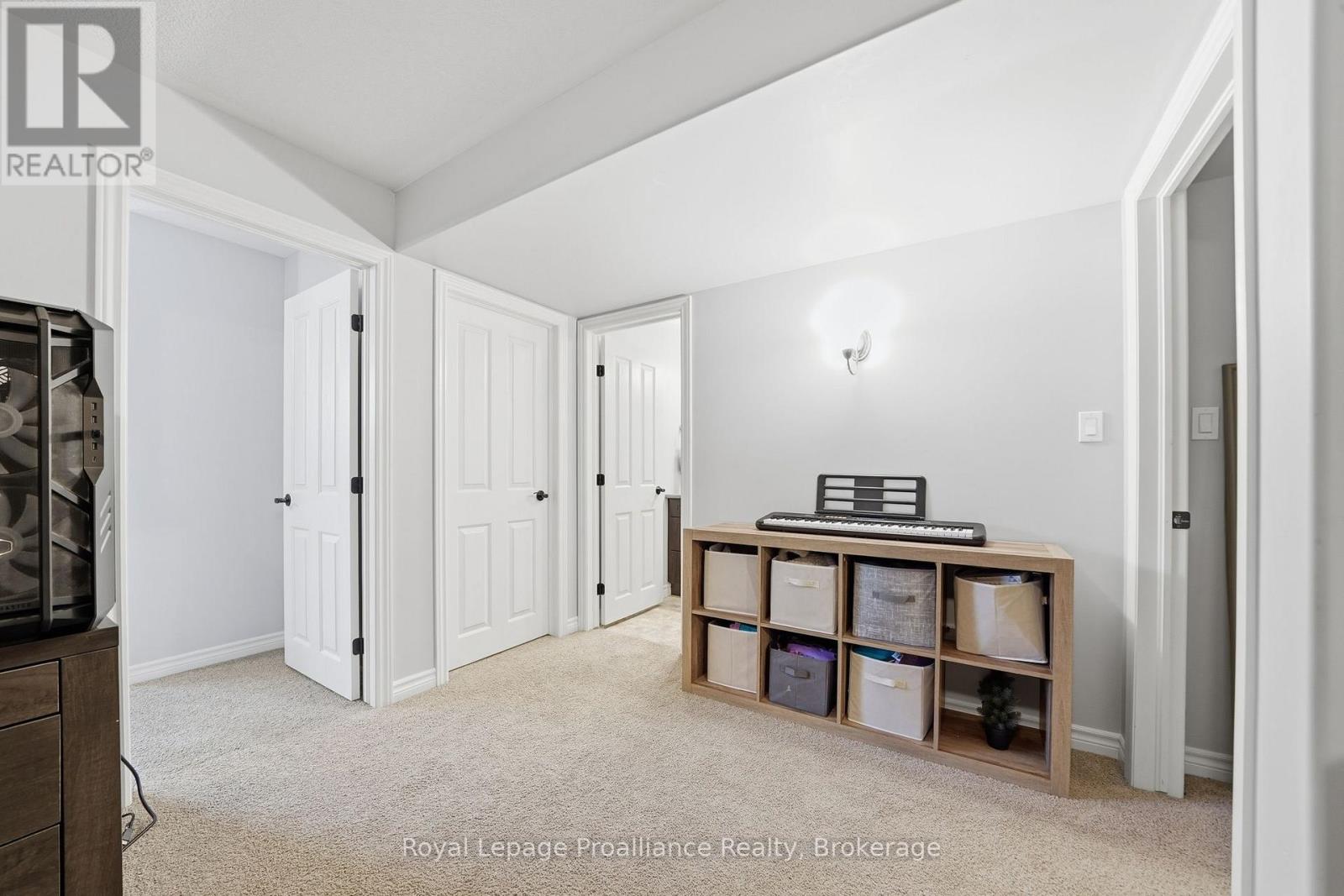 33 Chinook Street, Belleville, Ontario  K8P 0C6 - Photo 33 - X13635308