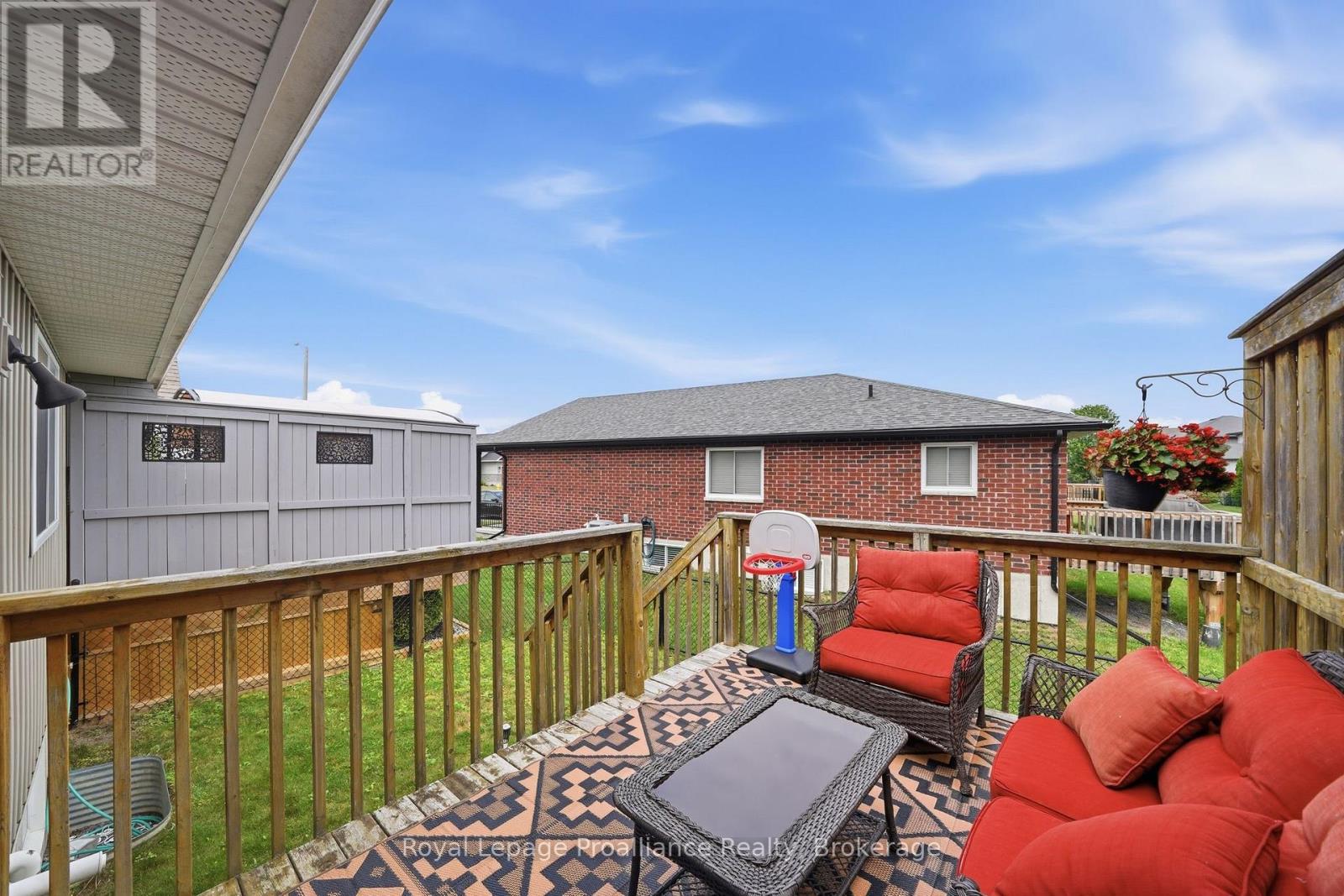 33 Chinook Street, Belleville, Ontario  K8P 0C6 - Photo 40 - X13635308