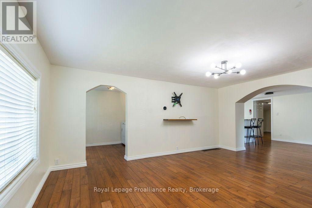 95 Grier Street, Belleville, Ontario  K8P 3A2 - Photo 6 - X13635398