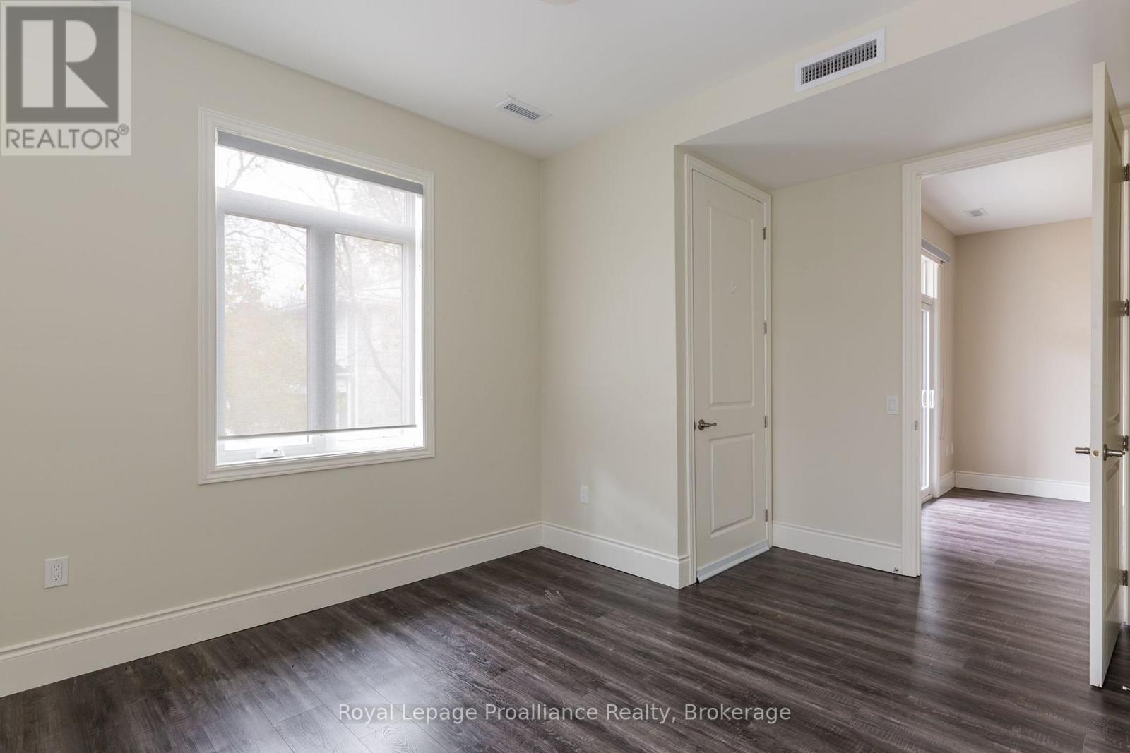 206 - 863 Abbey Lane, Peterborough, Ontario  K9H 0J3 - Photo 15 - X13635592