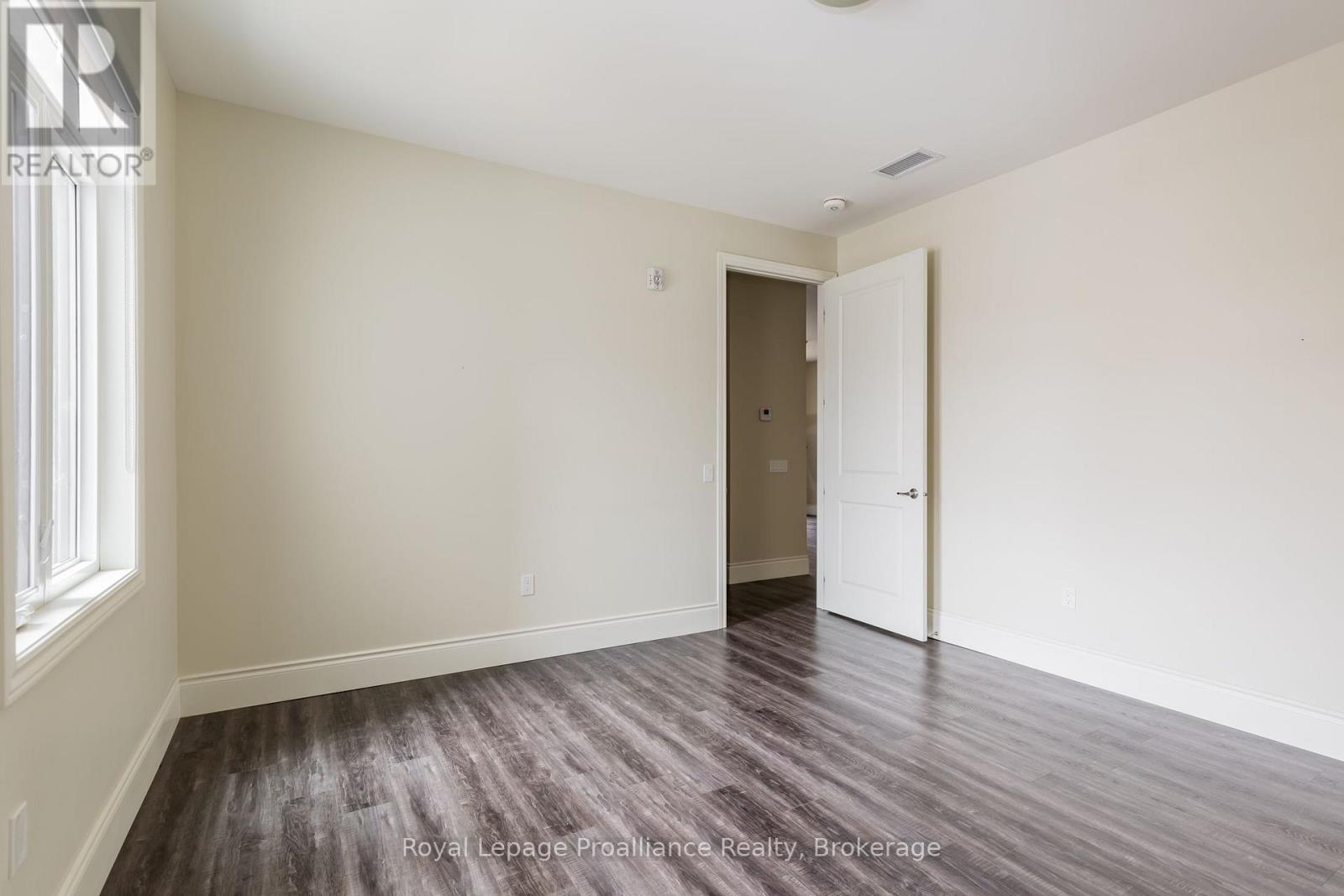 206 - 863 Abbey Lane, Peterborough, Ontario  K9H 0J3 - Photo 18 - X13635592