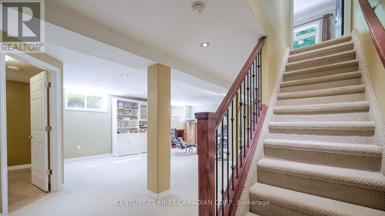 327 Richmeadow Road, London North, Ontario  N6H 5T2 - Photo 28 - X13635502