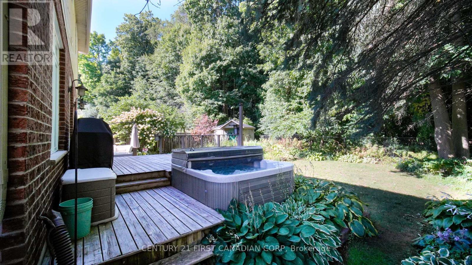327 Richmeadow Road, London North, Ontario  N6H 5T2 - Photo 36 - X13635502