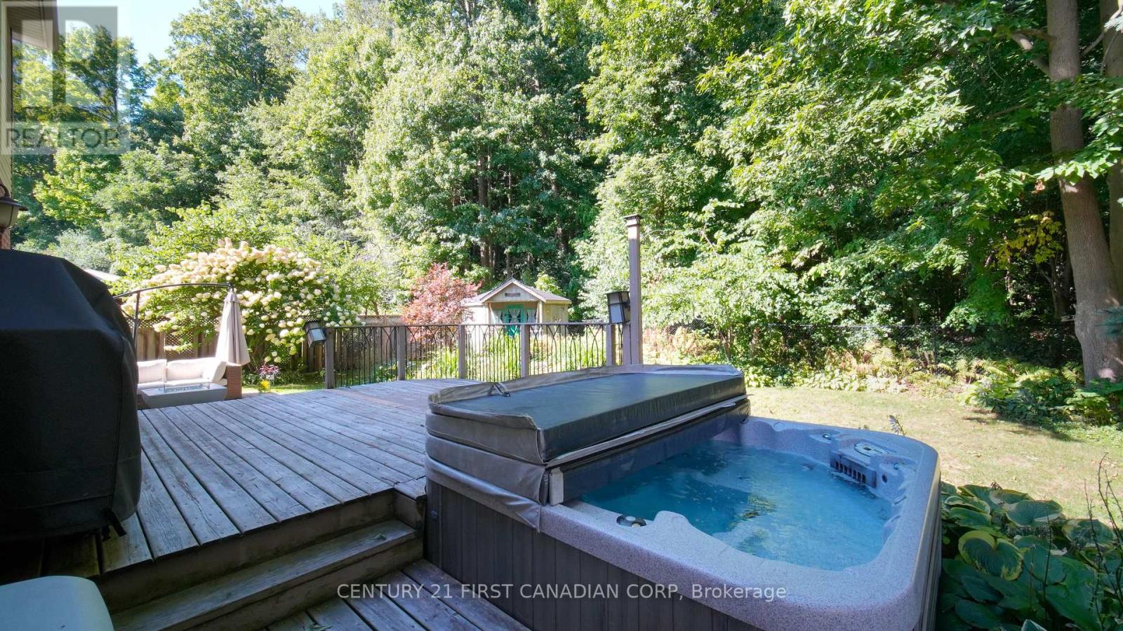327 Richmeadow Road, London North, Ontario  N6H 5T2 - Photo 43 - X13635502