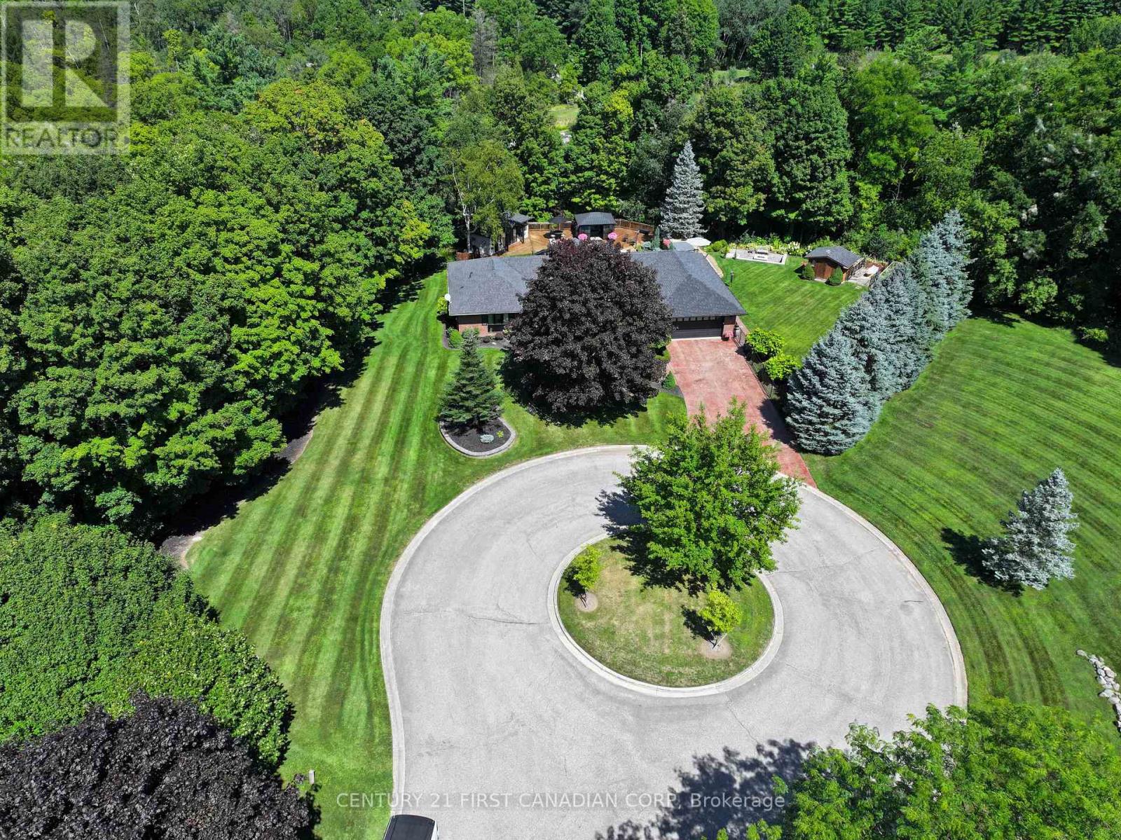 2314 Lime Kiln Drive, London South, Ontario  N6K 4P6 - Photo 5 - X13635588
