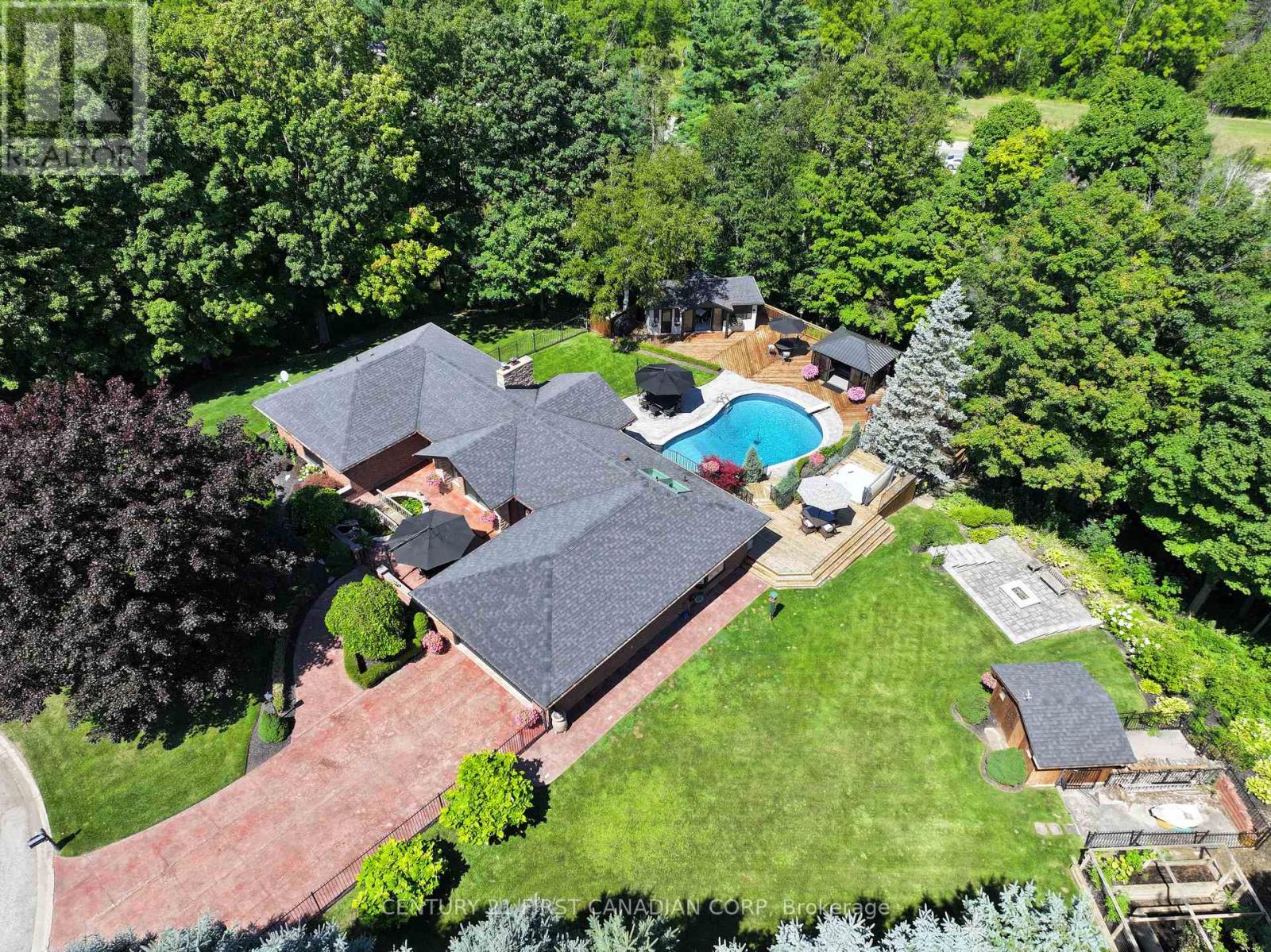 2314 Lime Kiln Drive, London South, Ontario  N6K 4P6 - Photo 9 - X13635588