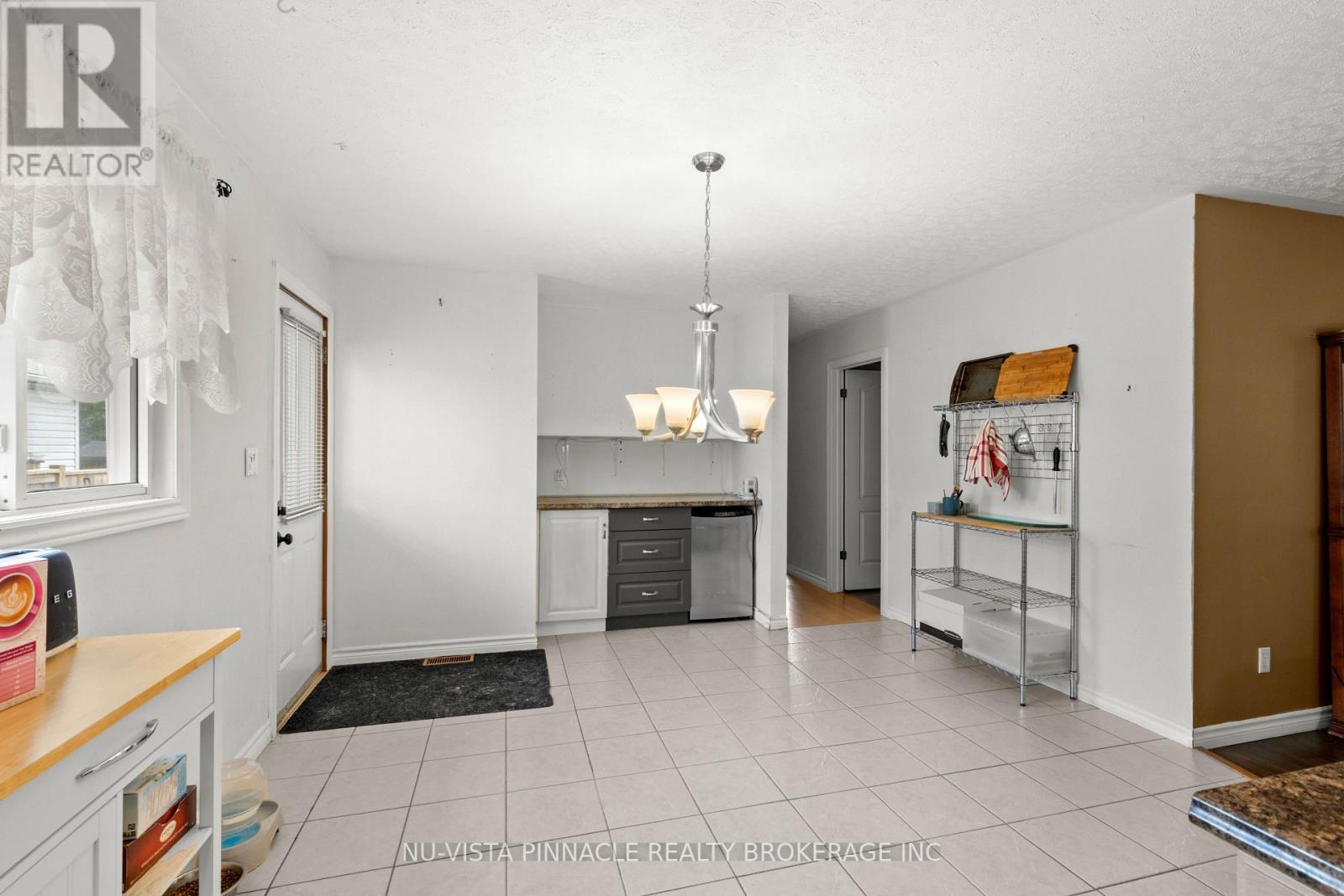 71 Melanie Drive, Aylmer, Ontario  N5H 3G5 - Photo 12 - X13635618