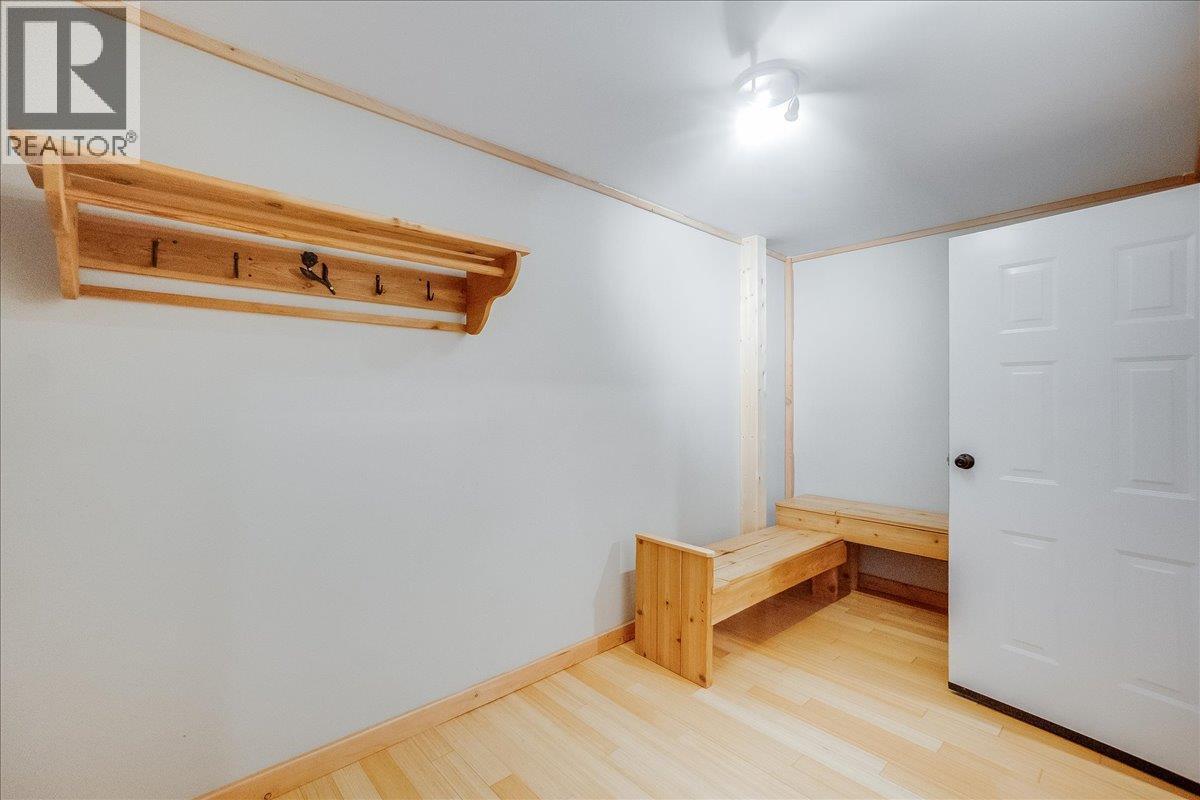 5631 Longbeach Road, Nelson, British Columbia  V1L 6N9 - Photo 45 - 10374255