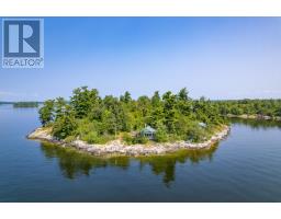 Island EB2359, Kenora, Ontario