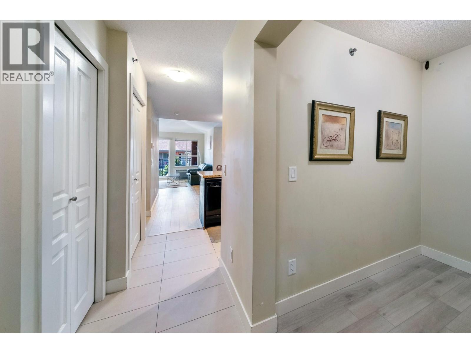 1089 Sunset Drive Unit# 402, Kelowna, British Columbia  V1Y 9Z3 - Photo 17 - 10389602