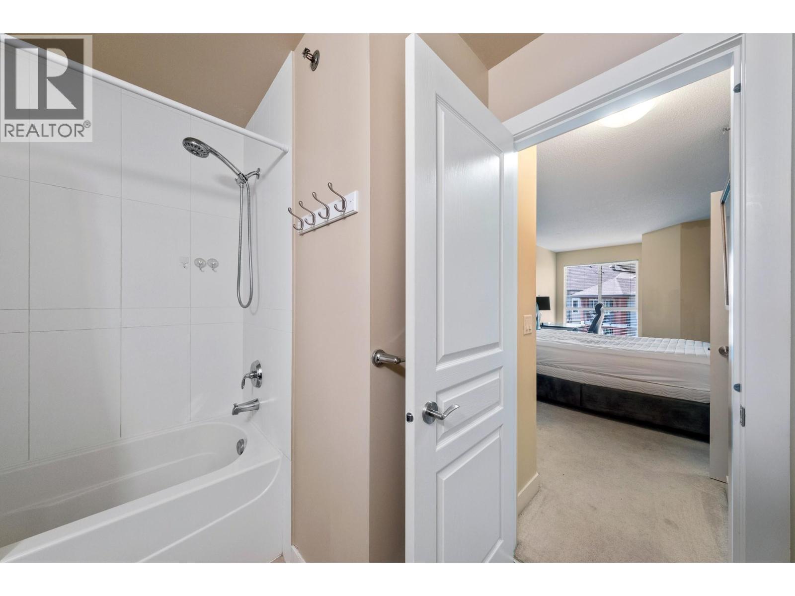 1089 Sunset Drive Unit# 402, Kelowna, British Columbia  V1Y 9Z3 - Photo 20 - 10389602