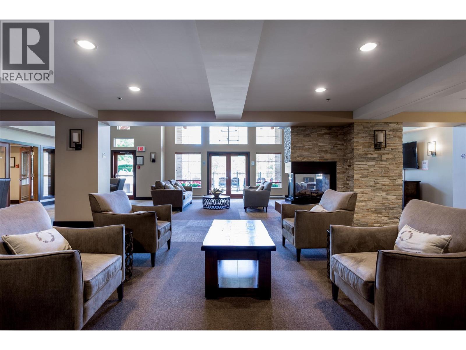 1089 Sunset Drive Unit# 402, Kelowna, British Columbia  V1Y 9Z3 - Photo 26 - 10389602