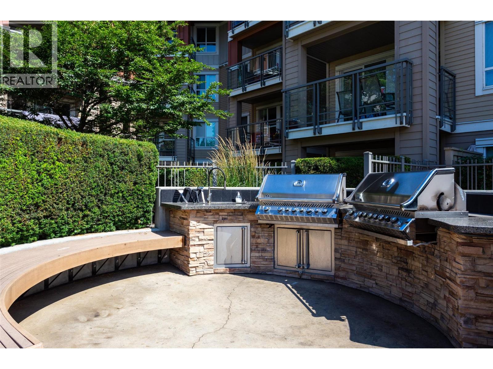 1089 Sunset Drive Unit# 402, Kelowna, British Columbia  V1Y 9Z3 - Photo 28 - 10389602