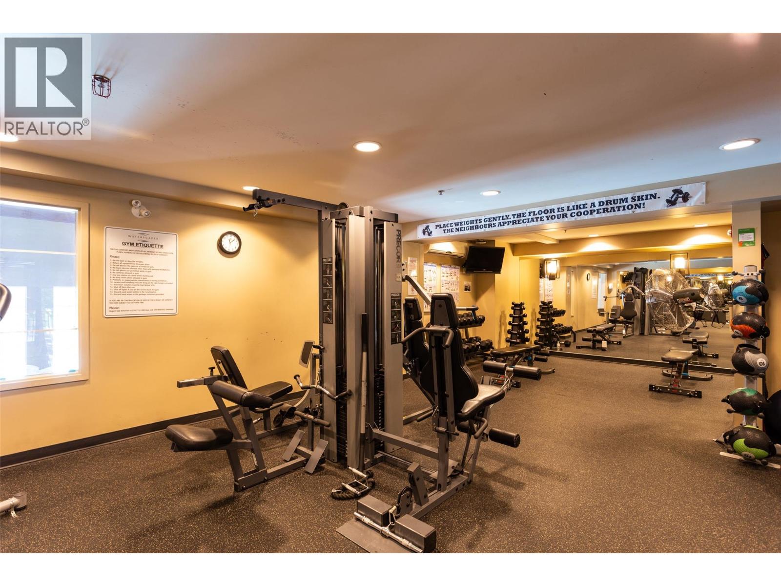 1089 Sunset Drive Unit# 402, Kelowna, British Columbia  V1Y 9Z3 - Photo 30 - 10389602