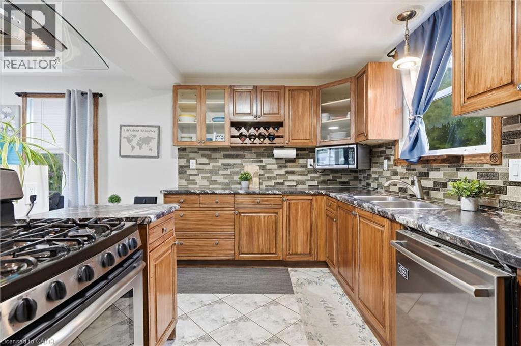 450 East 42nd Street, Hamilton, Ontario  L8T 3B3 - Photo 10 - 40853119