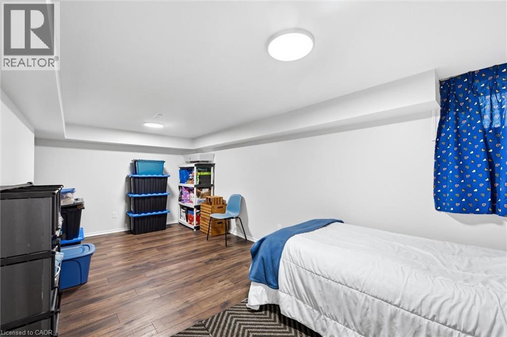 450 East 42nd Street, Hamilton, Ontario  L8T 3B3 - Photo 32 - 40853119