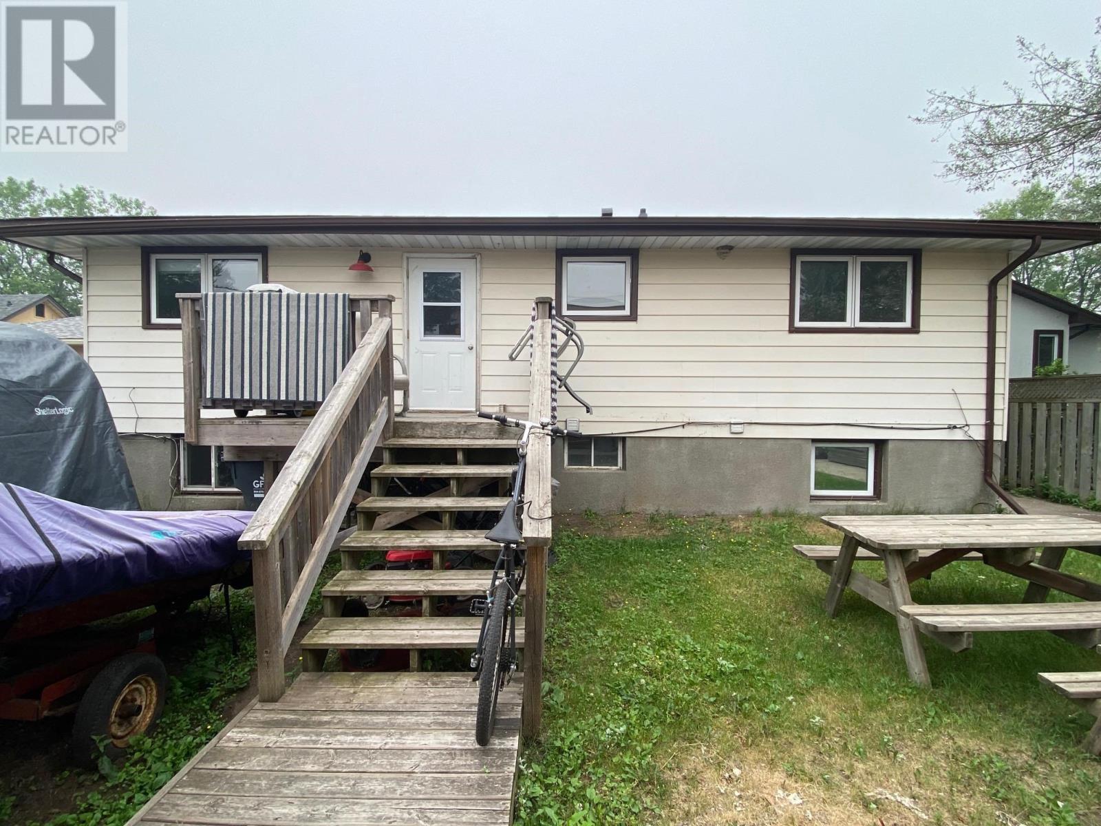 218 Powley St, Thunder Bay, Ontario  P7A 2K9 - Photo 4 - TB2602226