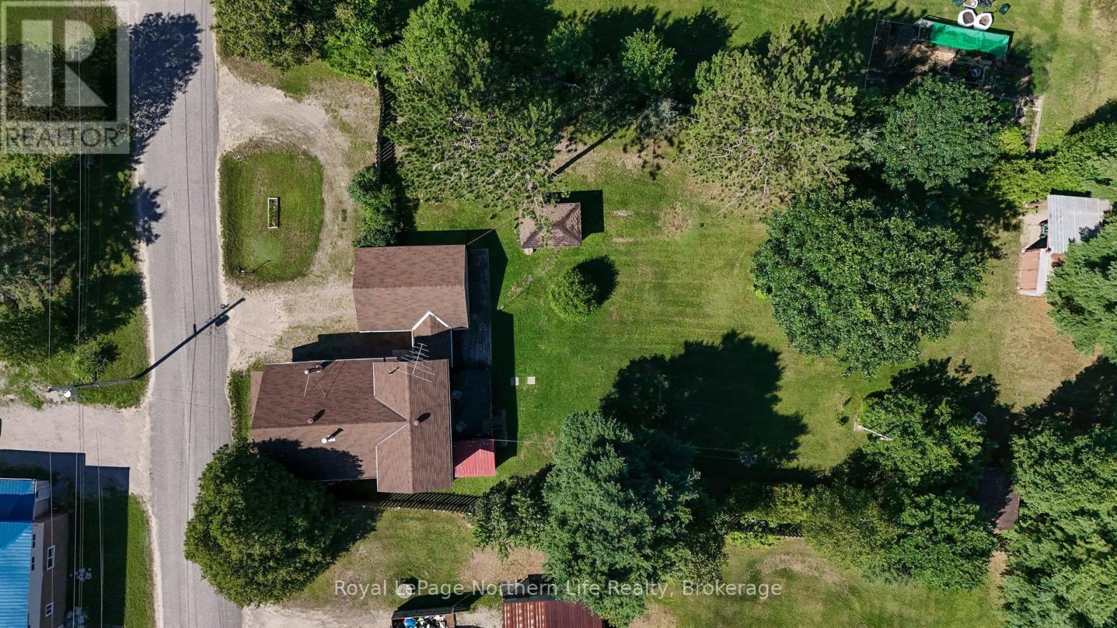 24 Village Road, Unorganized Townships, Ontario  P0H 2K0 - Photo 8 - X13635440