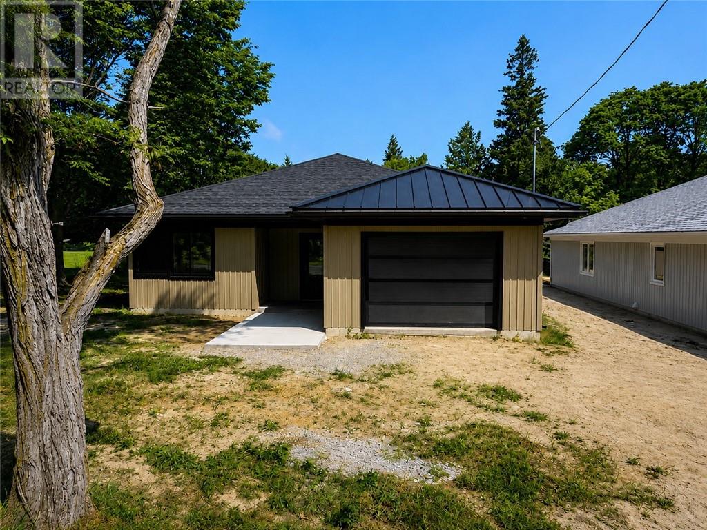 10b Main Street, Gore Bay, Ontario  P0P 1H0 - Photo 12 - 2127826
