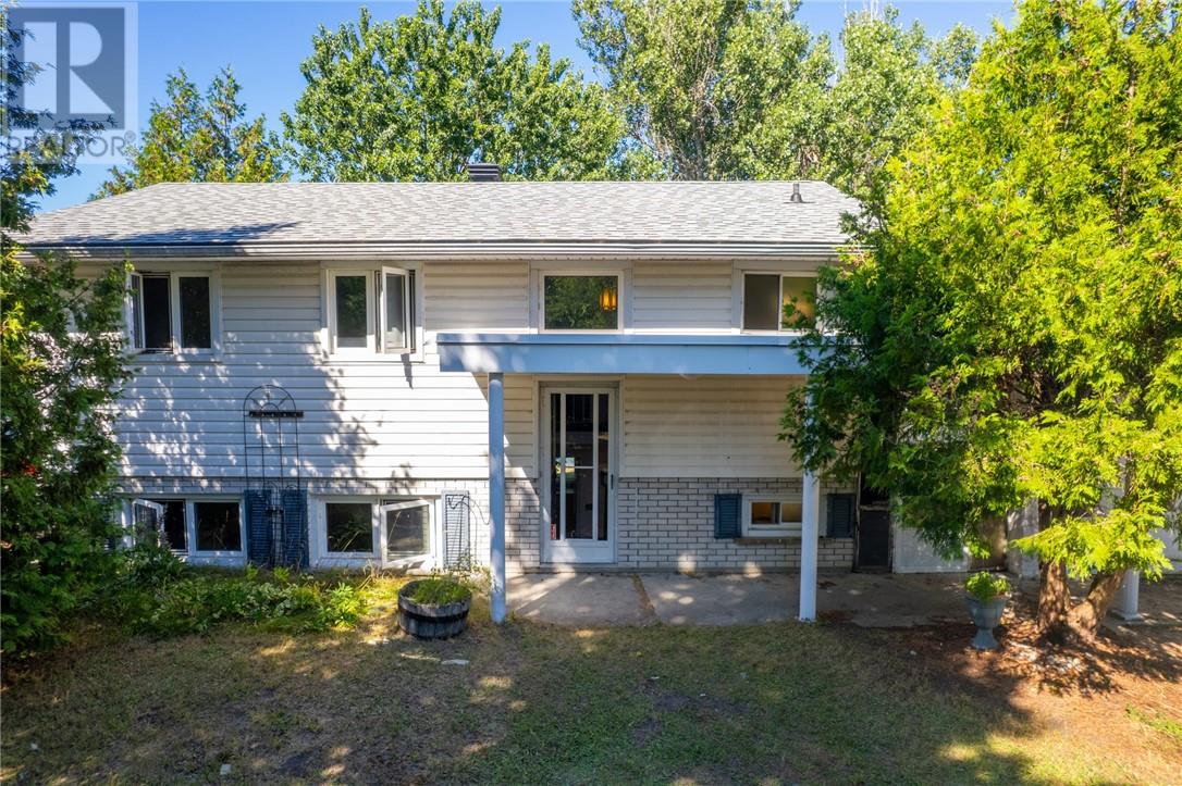 5940 Onwatin Lake Road, Hanmer, Ontario  P3P 1J5 - Photo 1 - 2129580