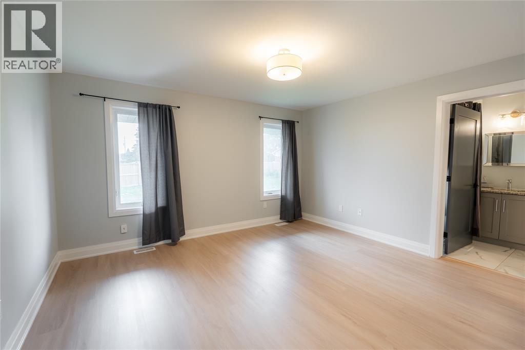 709 Ferdinands Crescent, Sarnia, Ontario  N7W 0B5 - Photo 13 - 26018734