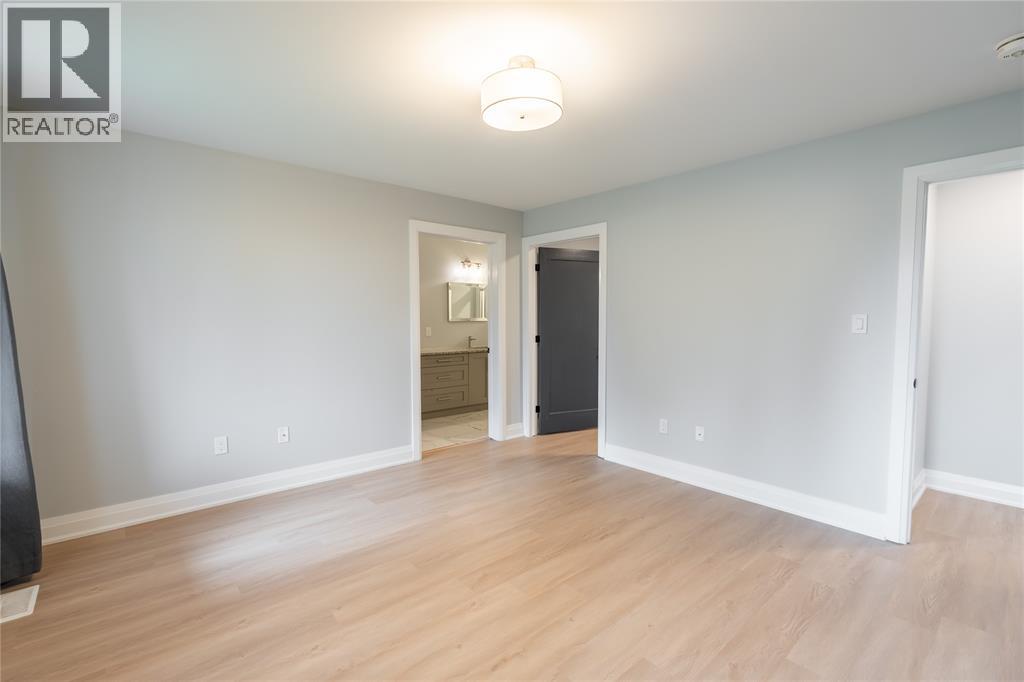 709 Ferdinands Crescent, Sarnia, Ontario  N7W 0B5 - Photo 14 - 26018734
