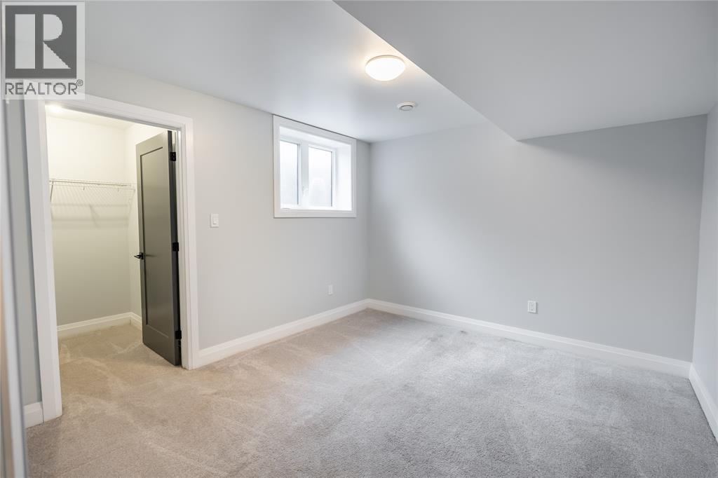 709 Ferdinands Crescent, Sarnia, Ontario  N7W 0B5 - Photo 25 - 26018734