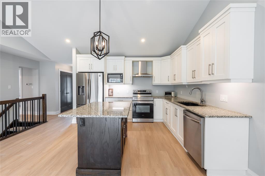 709 Ferdinands Crescent, Sarnia, Ontario  N7W 0B5 - Photo 7 - 26018734