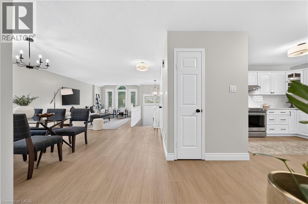 457 Eastbridge Boulevard, Waterloo, Ontario  N2K 3Y4 - Photo 10 - 40853074