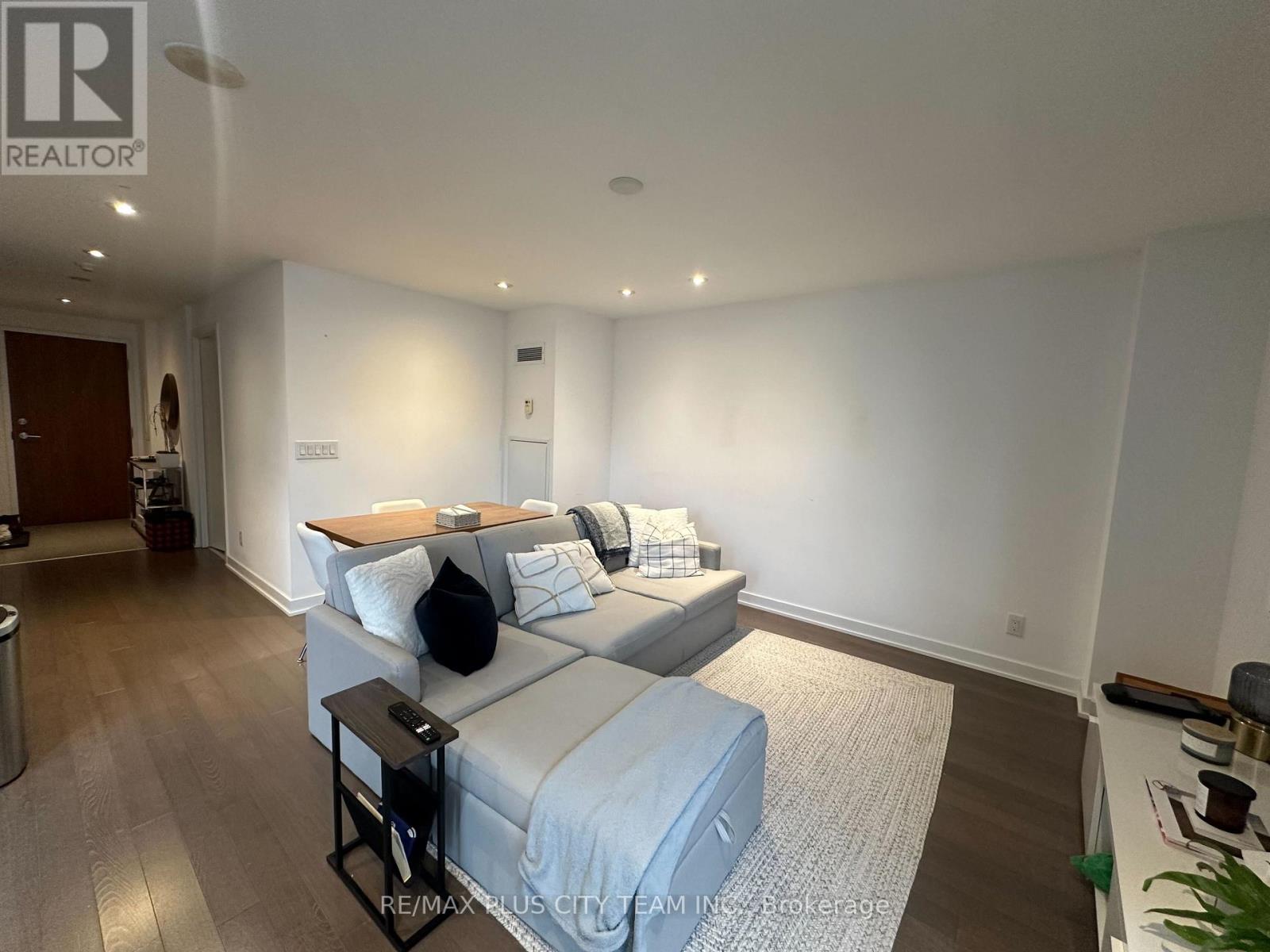 709 - 1 Market Street, Toronto, Ontario  M5E 0A2 - Photo 2 - C13635344