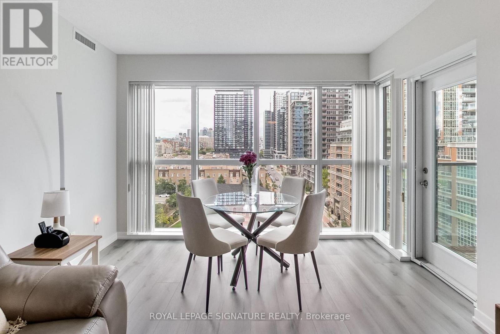 904 - 69 LYNN WILLIAMS STREET, Toronto, Ontario