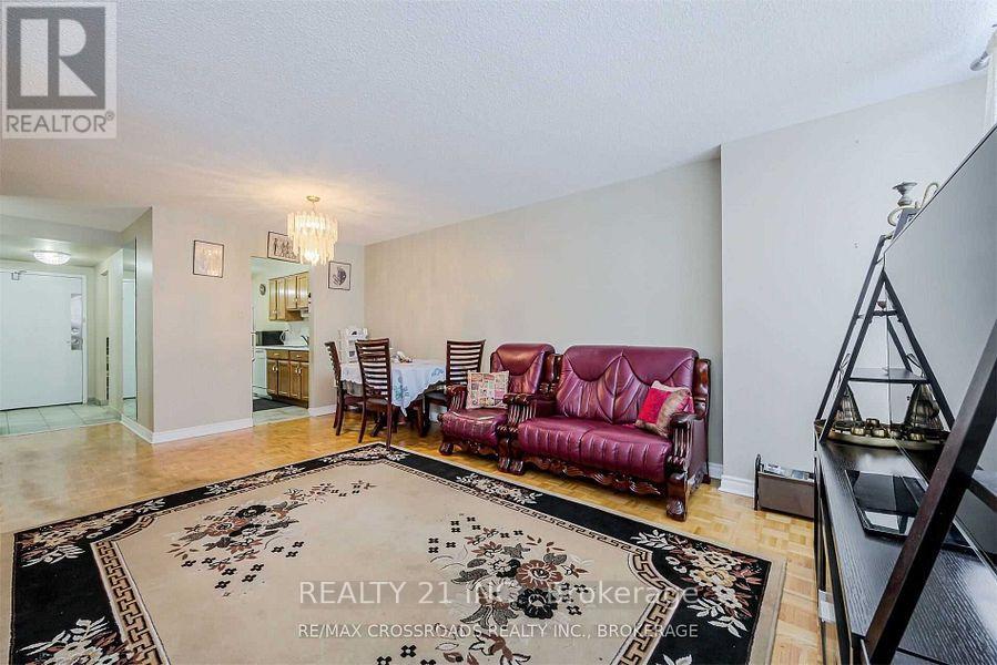 811 - 25 Sunrise Avenue S, Toronto, Ontario  M4A 2S2 - Photo 10 - C13635390