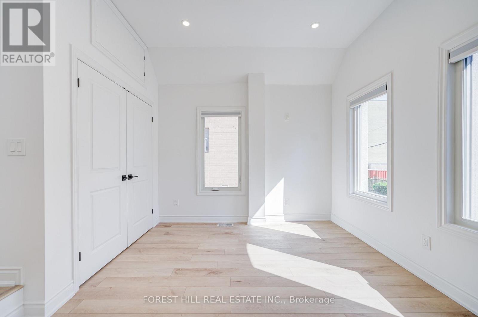 5 - 85 Vaughan Road, Toronto, Ontario  M6C 2L9 - Photo 20 - C13635436