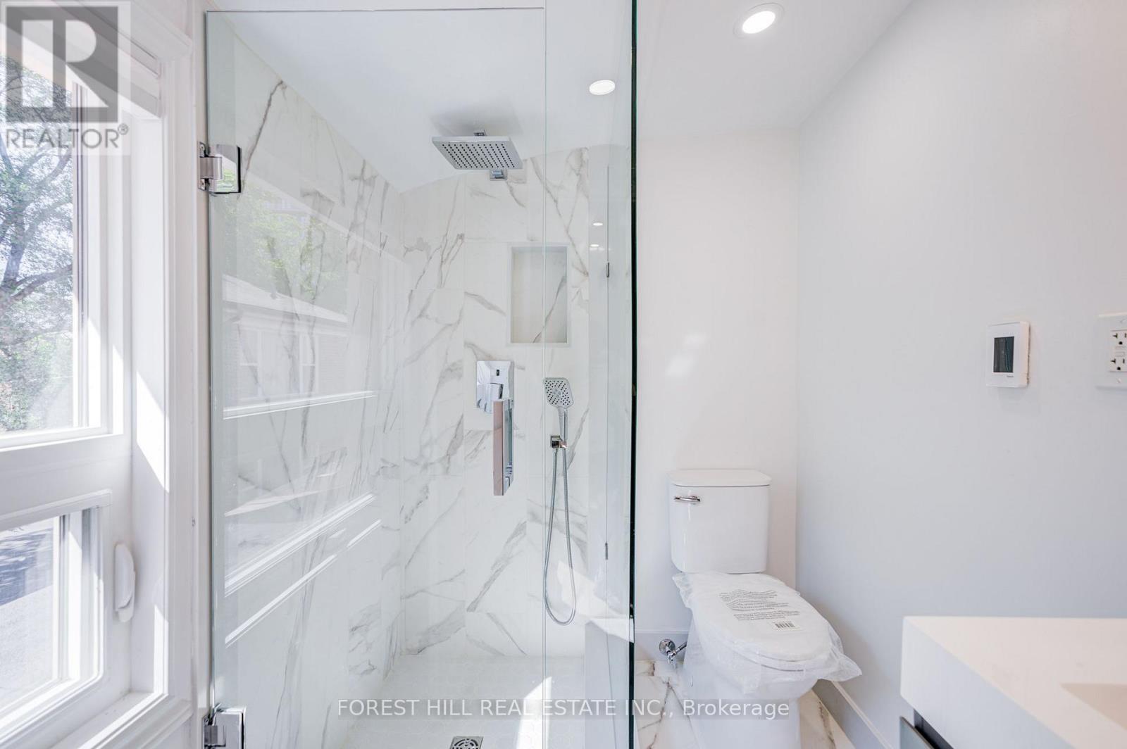 5 - 85 Vaughan Road, Toronto, Ontario  M6C 2L9 - Photo 26 - C13635436
