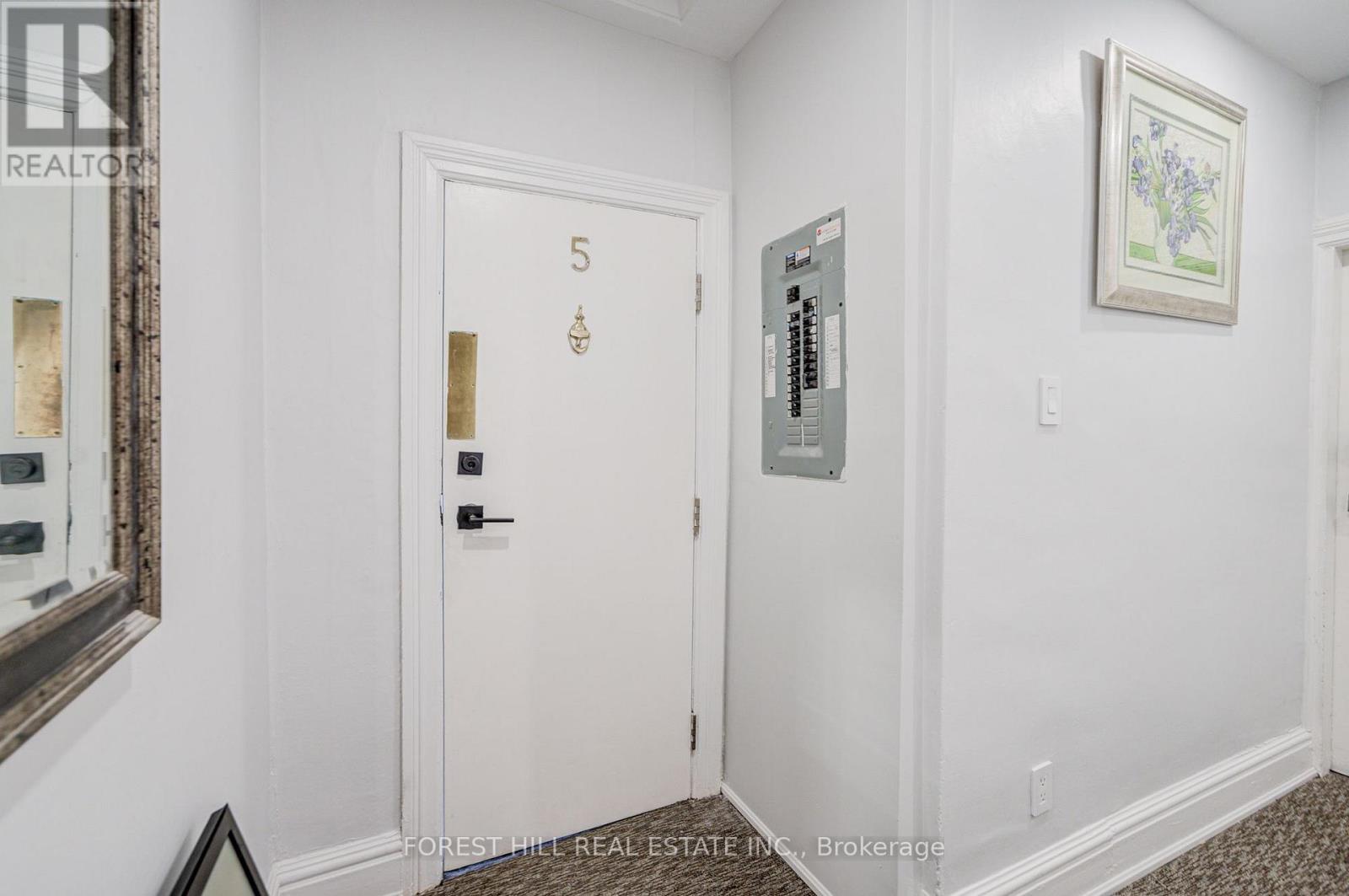 5 - 85 Vaughan Road, Toronto, Ontario  M6C 2L9 - Photo 27 - C13635436