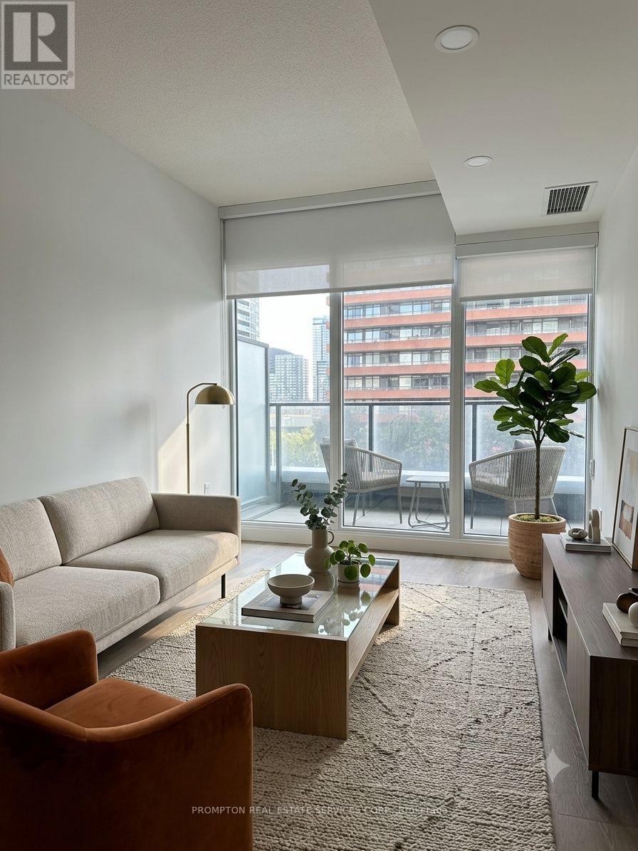 326 - 3 Concord Cityplace Way, Toronto, Ontario  M5V 0X4 - Photo 9 - C13635462