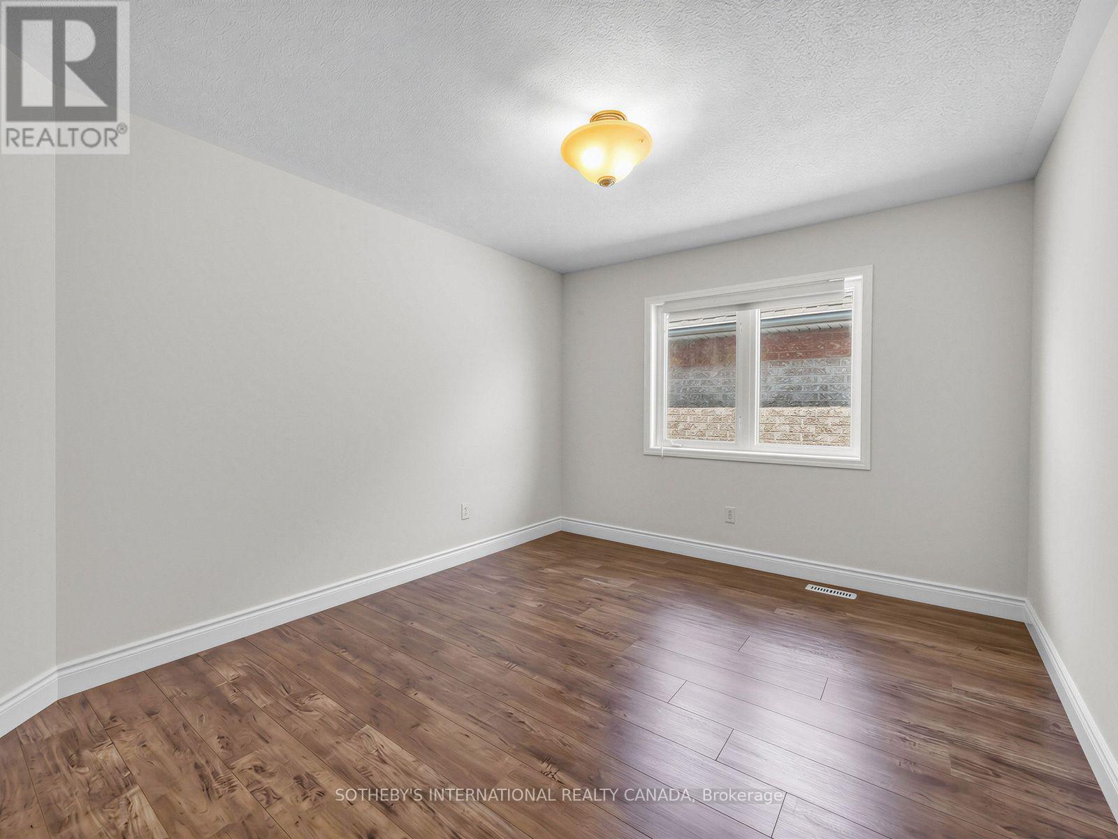4690 Huffman Road, Burlington, Ontario  L7M 0G6 - Photo 21 - W13603898