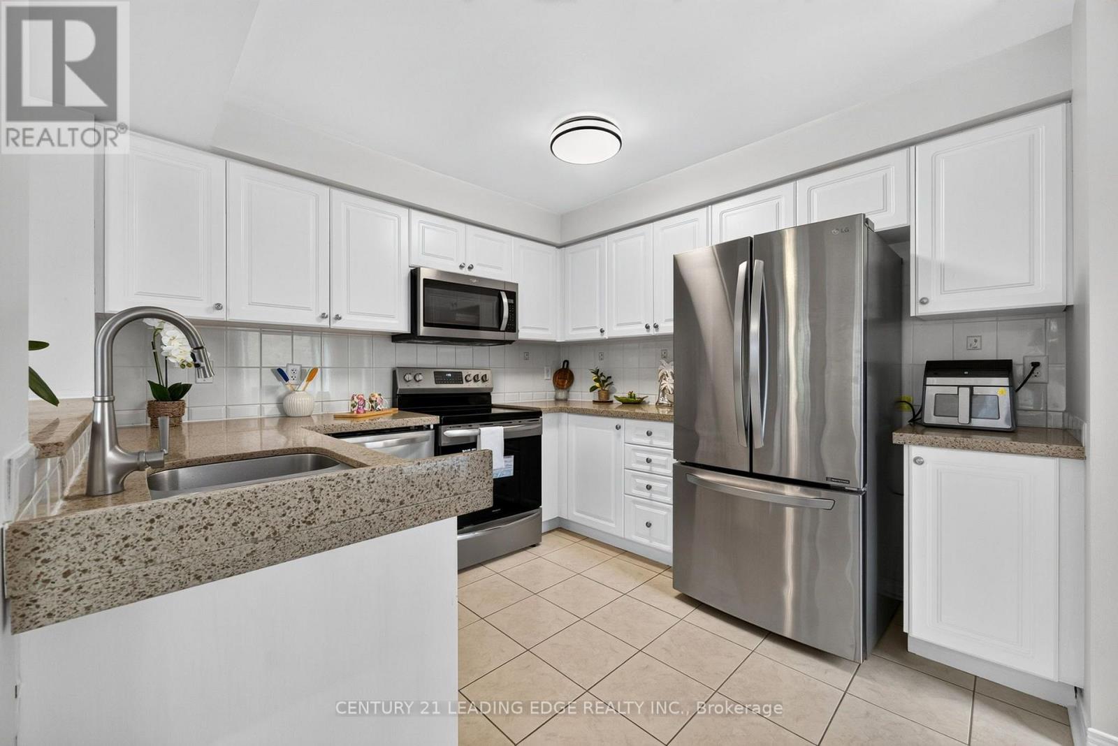 63 Wilkes Crescent, Toronto, Ontario  M1L 0B4 - Photo 17 - E13635622