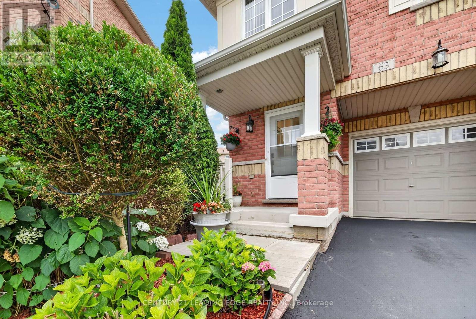 63 Wilkes Crescent, Toronto, Ontario  M1L 0B4 - Photo 3 - E13635622
